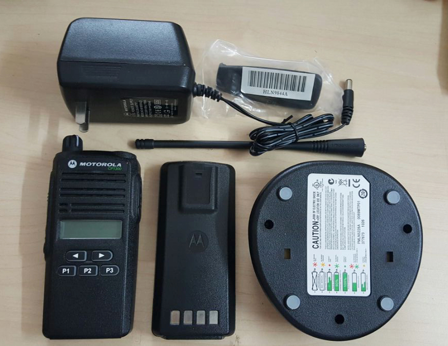 máy bộ đàm motorola cp1300