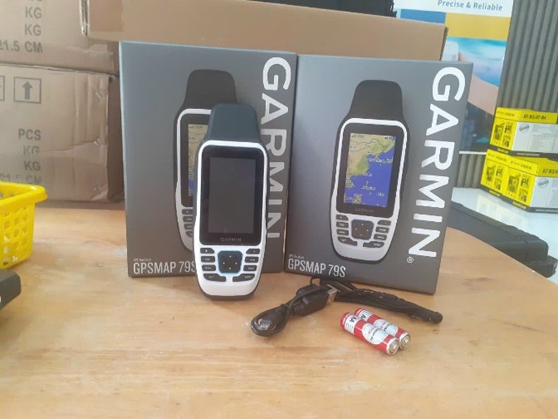 Tại sao nên chọn mua máy GPS cầm tay tại ĐỊA LONG?