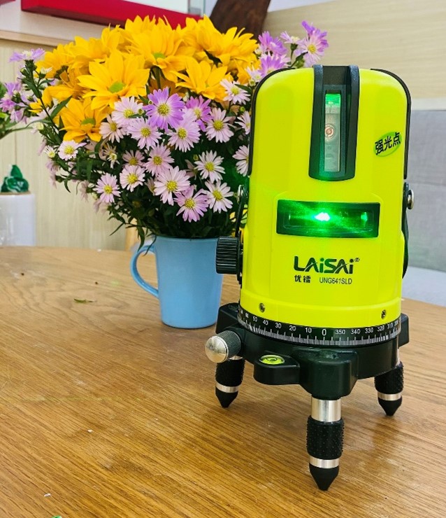 Máy cân bằng laser 5 tia xanh Laisai UNG641SLD