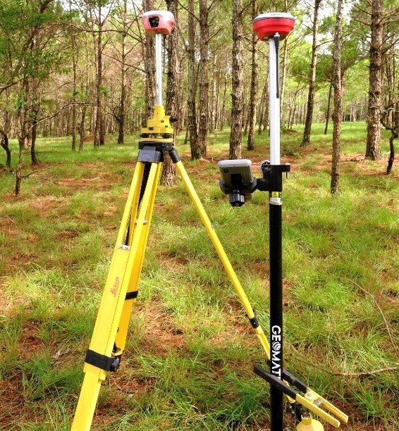 Giá bộ GPS RTK Geomate Full Rover Base bao nhiêu?