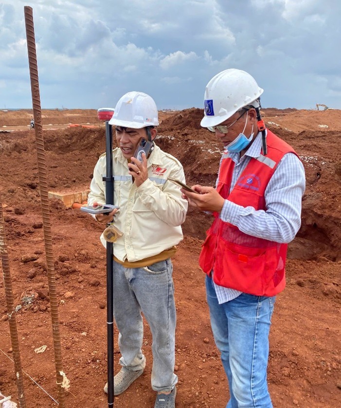 Lý do dịch vụ thuê máy GPS RTK ngày càng được ưa chuộng
