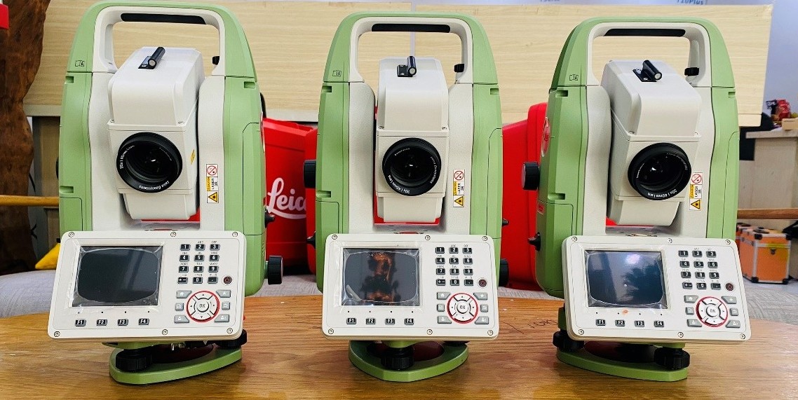 Cách nhận biết máy toàn đạc Leica chính hãng